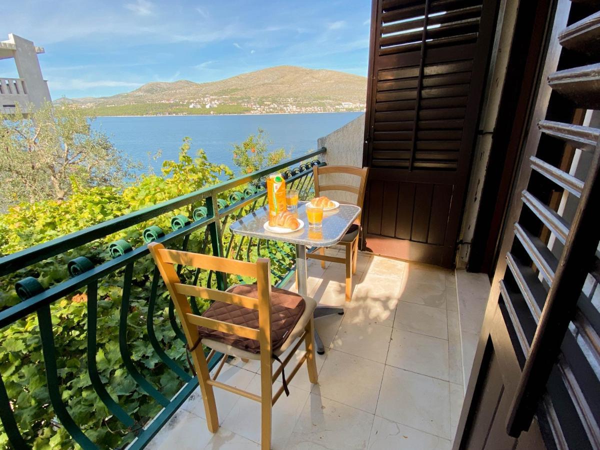 Seaview & Beachfront Apartments Jakov Donji Okrug  Dış mekan fotoğraf