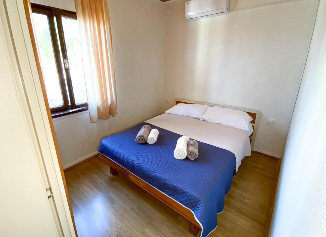 Seaview & Beachfront Apartments Jakov Donji Okrug  Dış mekan fotoğraf
