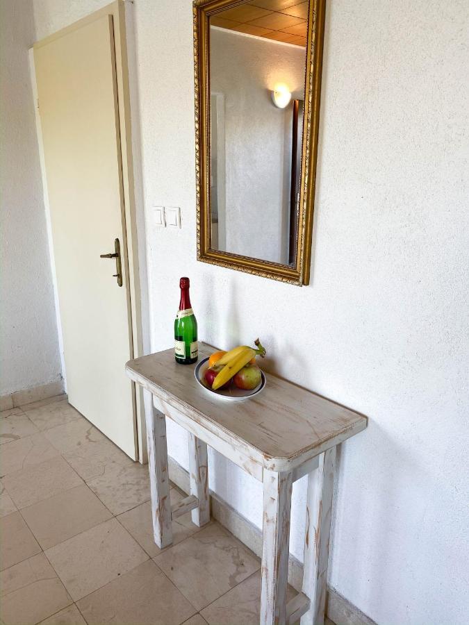 Seaview & Beachfront Apartments Jakov Donji Okrug  Dış mekan fotoğraf